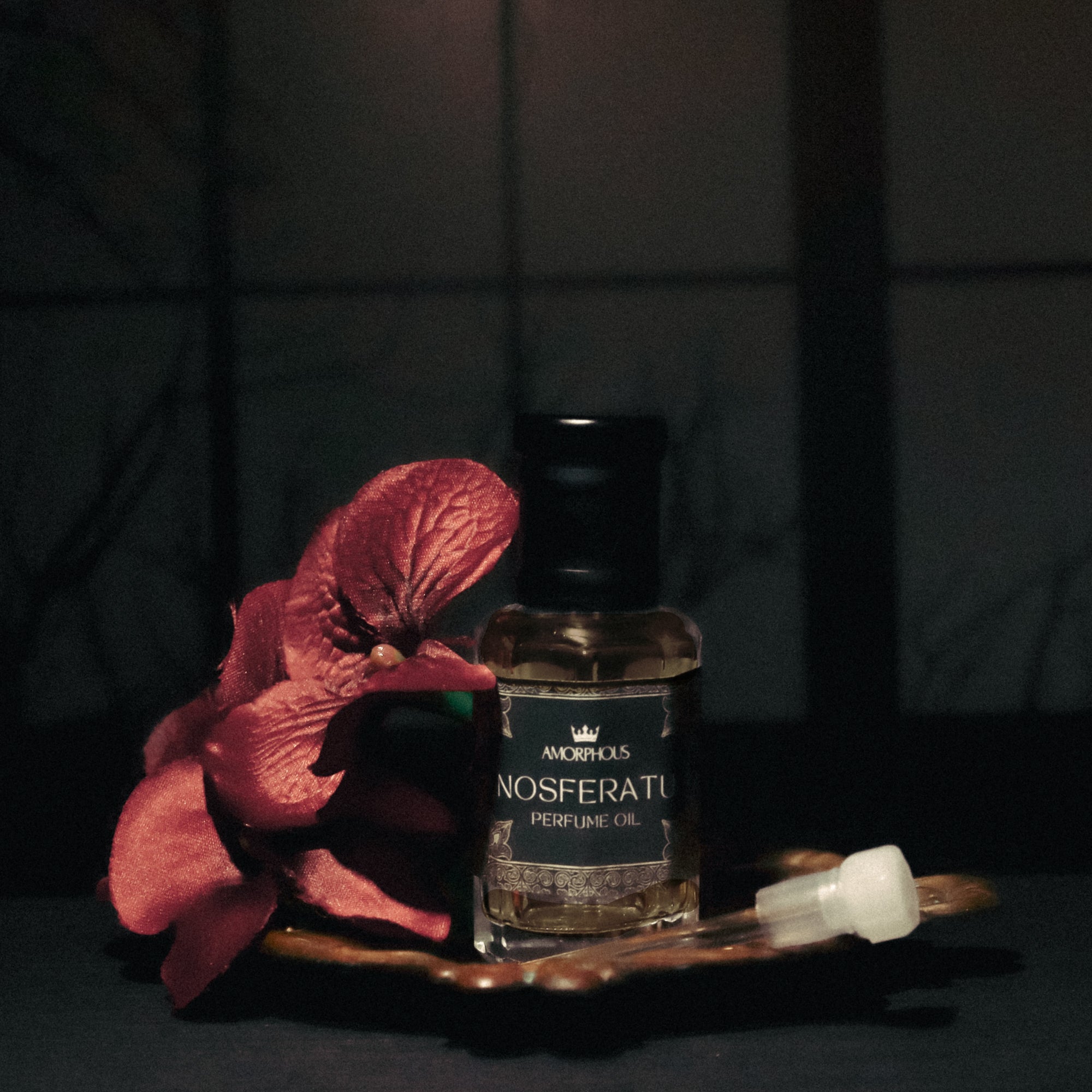 nosferatu perfume